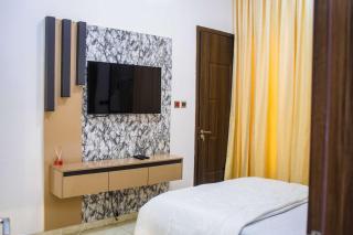 Beuvah Apartments - Ikota - 1