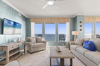 Treasure Shores–3BR Beachfront Corner Unit sleeps 8 with Stunning Gulf Views! - 0
