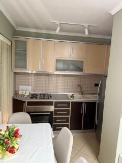 Armando's Guesthouse - Pogradec - 3