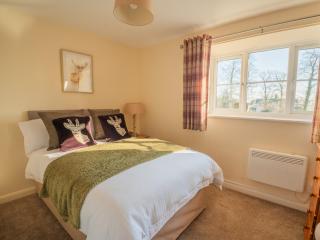 3 Bed in Abbotsbury 92414 - 2