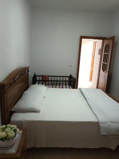 Rent Rooms Firdeus - Buçimas - 2