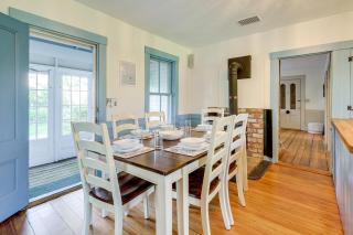 3 Mi to Beach Historic Farmhouse on Cape Cod! - 5