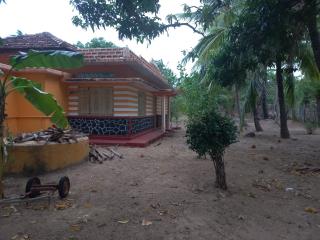 Trinco Holiday Home - Nikawatawana - 2