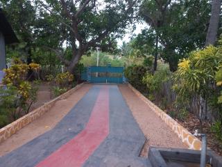 Trinco Holiday Home - Nikawatawana - 1