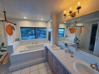Apartment with Private Deck & Mountain Views - Topanga - 2