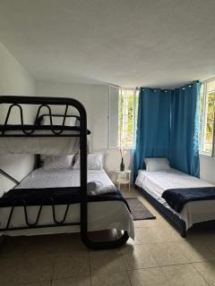 Hospedaje Las Ceibas - 1