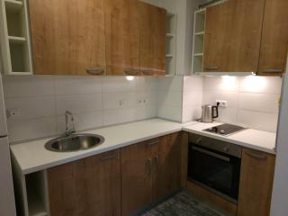 Urban Bulevar-Sarajevo Apartment - 2BR & Parking - Sarajevo - 5