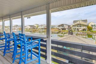 Gorgeous OIB Escape with Dock and Canal View! - Ocean Isle Beach - 0