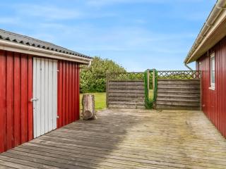 Holiday Home Reeta - 450m from the sea by Interhome - Løkken - 4