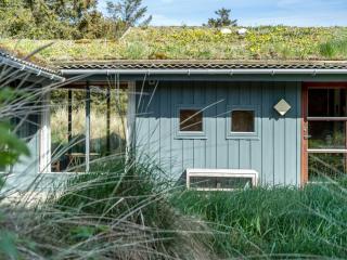 Holiday Home Markvor - 700m from the sea by Interhome - 5