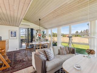 Holiday Home Tanea - 130m to the inlet by Interhome - Storvorde - 4