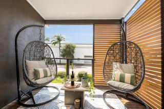 Hip City Fringe Living - Apartment - Townsville - 0