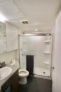 Top Location - Cozy & Bright MTL studio near metro - Montréal - 4