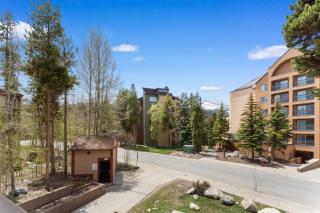 Mountainwood 201 by Summit County Mountain Retreats - 1