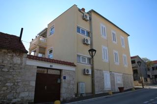 Apartments Vila&Zora - Vodice - 0