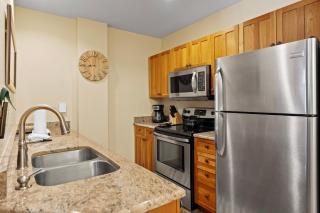 Red Hawk Lodge 2202 by Summit County Mountain Retreats - 5