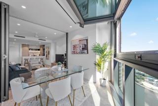 Queens Wharf-Modern 3BR with Stunning View and Parking - Brisbane - 9