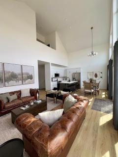 The Lamp House - Nordegg - 5