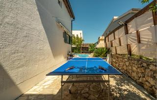 Four-Bedroom Holiday Home In Vir - 2