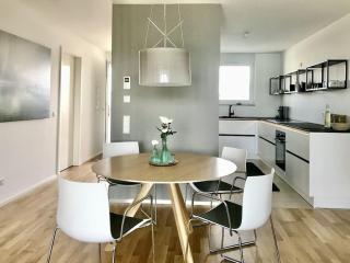 Apartment in Salem with swimming pool - Salem - 5