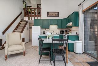 Charming Lakefront Home Near Downtown Gaylord - Gaylord - 3