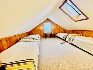 Camp Bass-Boat Dock-Lake Front-Sleeps 10 - 1