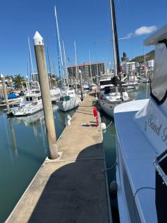 Independent Marina Accomodation - Townsville - 8