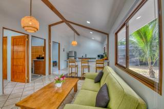 Oceanfront House with AC, Fast WiFi at Cocles Beachbreak - 6