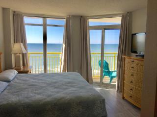 Gorgeous Oceanfront 3 Bedrooms Condo Sleeps up to10 people - Initial supply of Linens Included - Myrtle Beach - 6