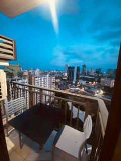 Arlowes at 20f Grand Residences Cebu - Città di Cebu - 6
