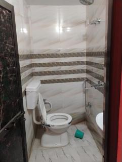 Geeta Teerth Guest House AC and Non AC Rooms - Ayodhya - 9