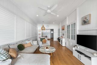 Rigi on Currumbin Beach - Gold Coast - 2