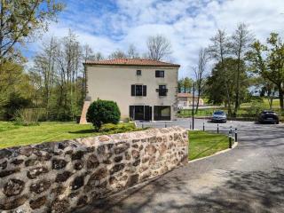 Gîte au Moulin: confort moderne avec terrasse et WIFI - FR-1-653-271 - Saint-Maurice-des-Lions - 4