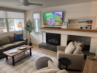 NEW 2025 Sugarbush Bridges Resort Outpost - Warren - 8