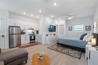 Courtyard Cottage- 15 Min Walk to Downtown - St. Augustine - 0