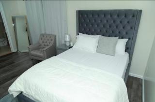 Estin Cozy - Newark - 2