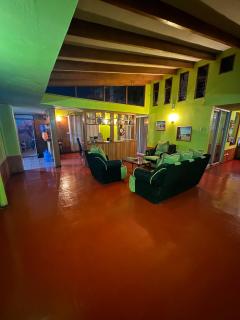 Económicas Habitaciones Privadas Cerca de Playa - 6