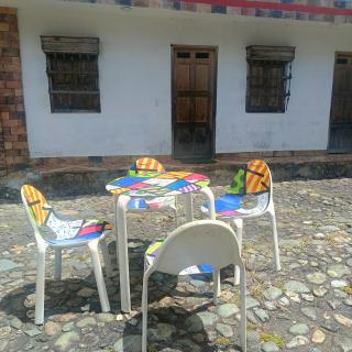 DORMITORIOS - BAÑO y TV - Guarne - 0