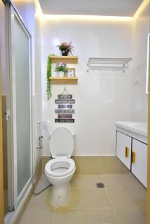 Lee Marii Suites - Trees Residence - Manila - 4