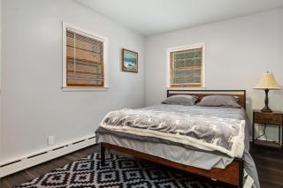 2 Bedroom Plus Office Room, Apartment in Chicago South Suburbs Near Indiana - - 6