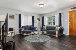 2 Bedroom Plus Office Room, Apartment in Chicago South Suburbs Near Indiana - - 9