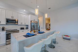 Villa Sunshine - Cape Coral - 1