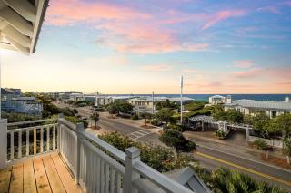 SEASIDE - 1 BR Cottage 75 feet from beach access - 0