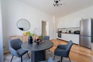 Renovated 2-Bedroom apt - Family & Work Ready! - Potsdam - 4