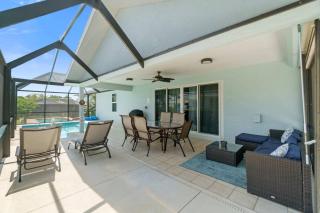 Valley Avenue Getaway Home with Pool - Marco Island - 9