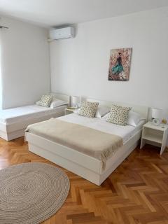 Apartments Olga 1 - Makarska - 7