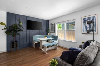 Posh & Serene 2BR w Private Patio - Austin - 1