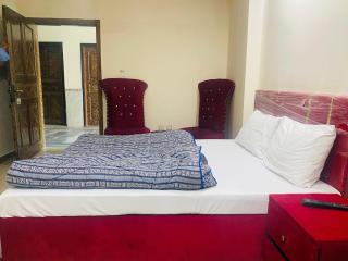Alaziz Hotel - Dargai - 4