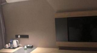 Thank Inn Plus Jiangsu Taizhou Renmin Hospital - Tangwan - 1