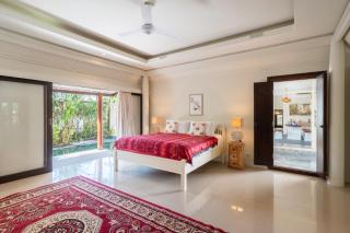 Luxury 3 Bed Villa with pool in great location with Beachfront Spa access - Sanur - 2